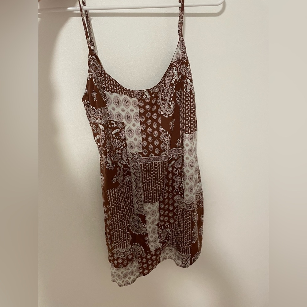 Brown dress